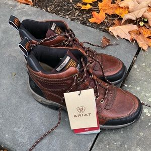 Ariat Terrain Hiking Boots, size 8
